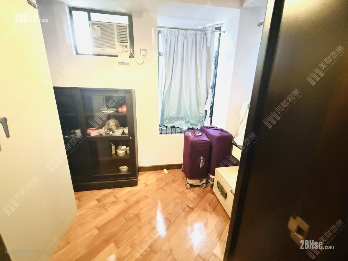 康怡花园 售盘 2 房 490 平方尺