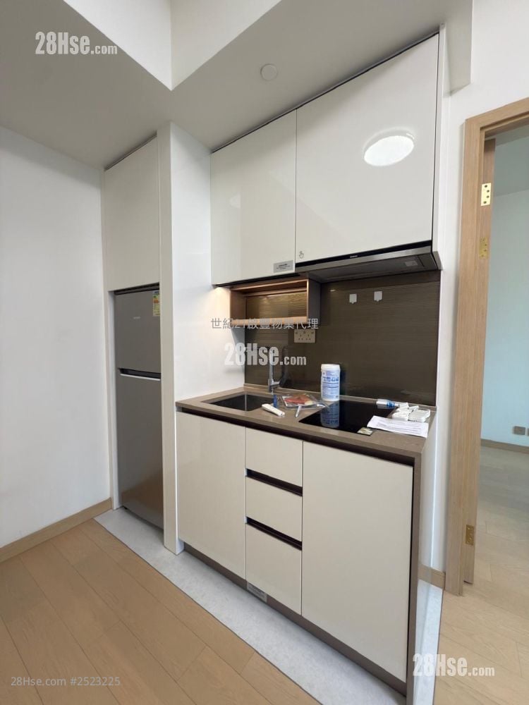 K. Summit Rental 1 Bedroom , 1 Bathroom 325 ft²