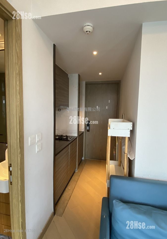 The Zutten Sell 1 Bedroom , 1 Bathroom 288 ft²