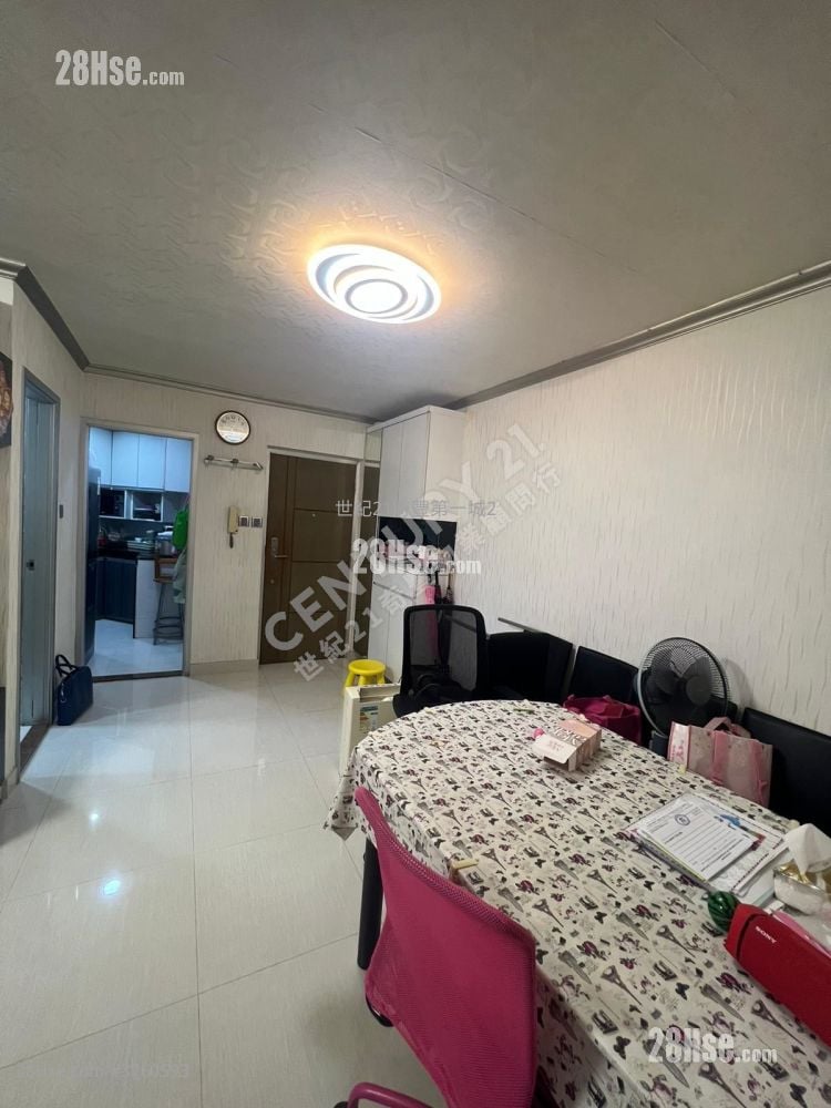 嘉田苑 售盘 2 房 , 1 浴室 469 平方尺