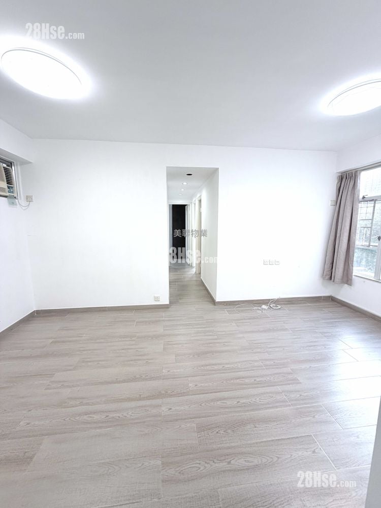 Cheerful Park Sell 3 Bedrooms 608 ft²