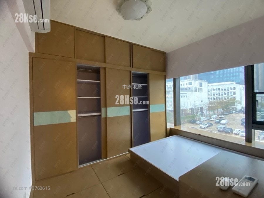 Alto Residences Sell 2 Bedrooms , 2 Bathrooms 575 ft²