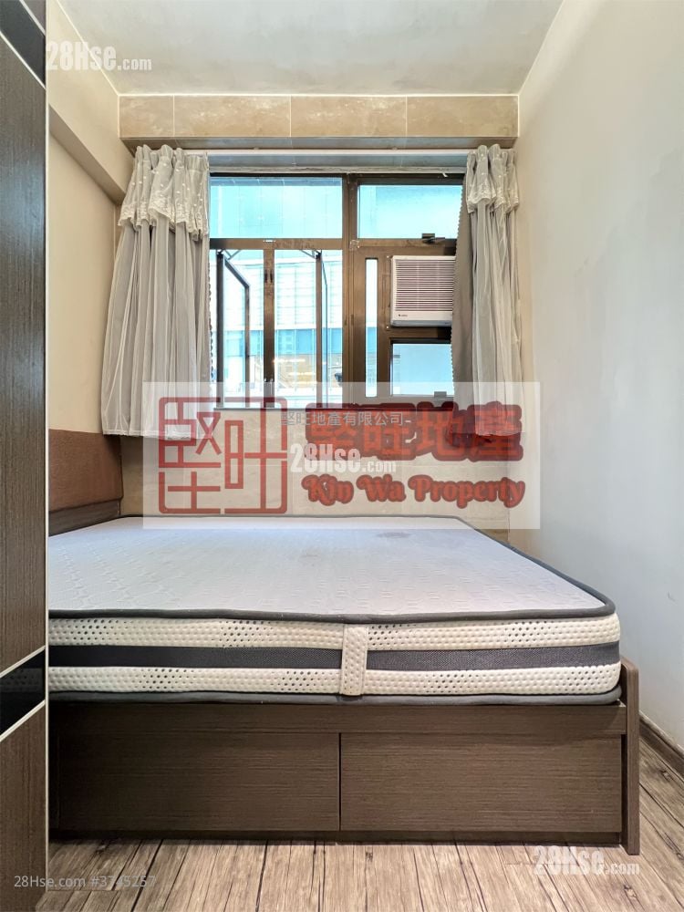 單幢樓房 租盤 1 房 , 1 浴室 180 平方呎