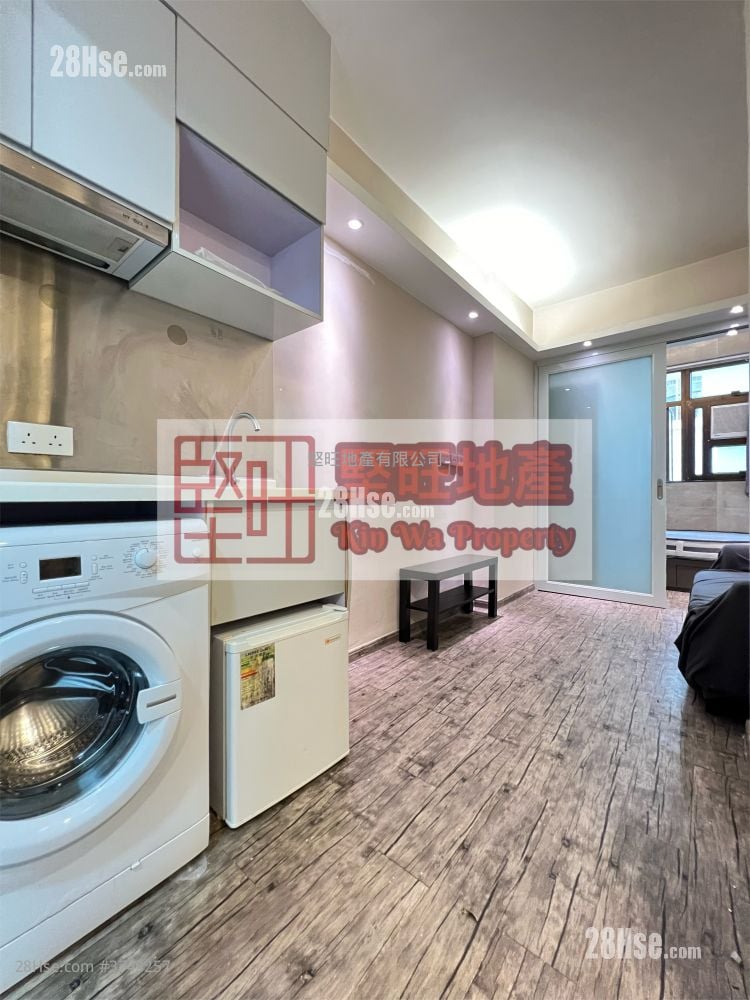 單幢樓房 租盤 1 房 , 1 浴室 180 平方呎