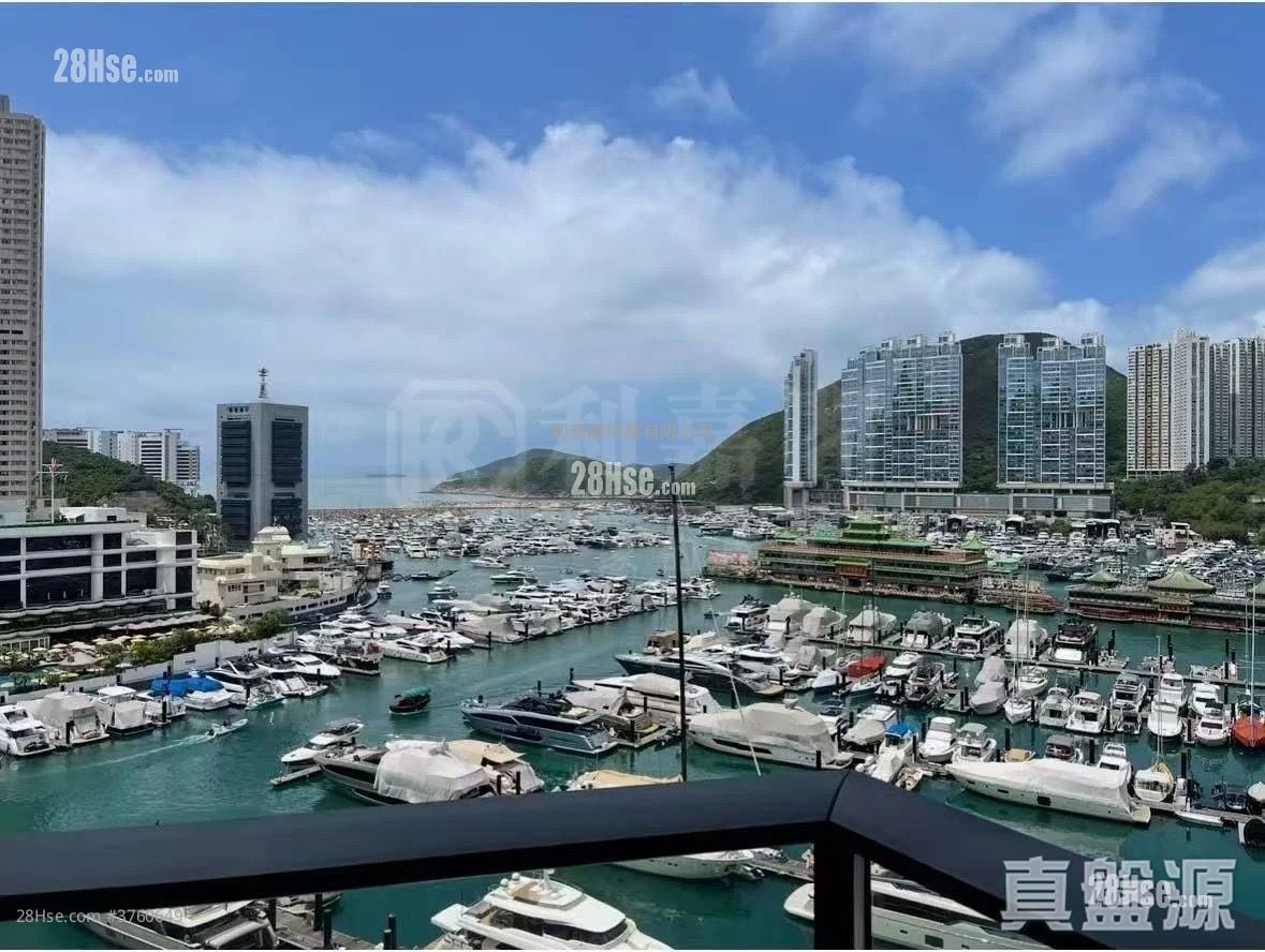 Marinella Sell 3 Bedrooms , 2 Bathrooms 1,266 ft²