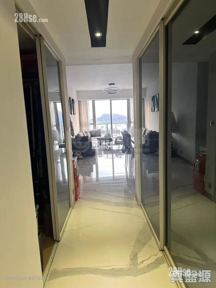 Marinella Sell 3 Bedrooms , 2 Bathrooms 1,266 ft²