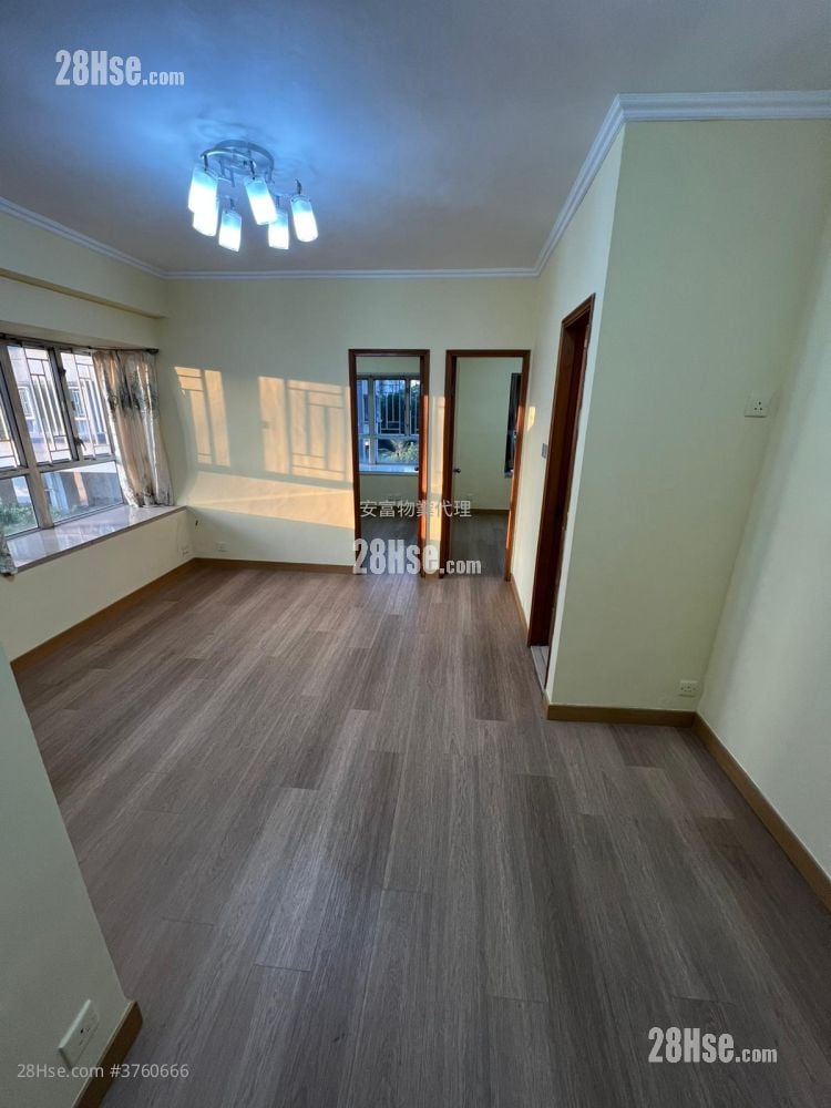 Tai Po Centre Sell 2 Bedrooms 451 ft²