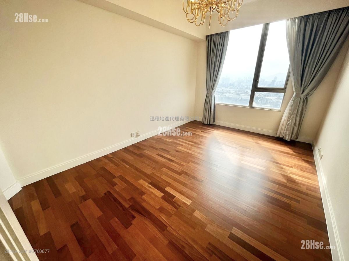 鸿图台 租盘 4 房 , 3 浴室 2,003 平方尺