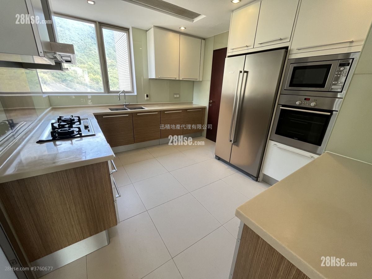 鸿图台 租盘 4 房 , 3 浴室 2,003 平方尺