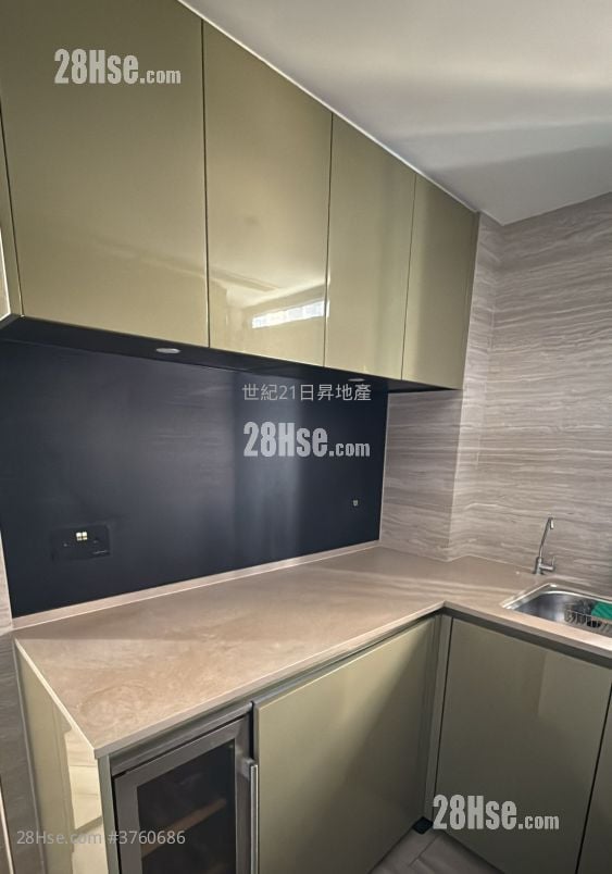 Fleur Pavilia Sell 3 Bedrooms , 2 Bathrooms 804 ft²