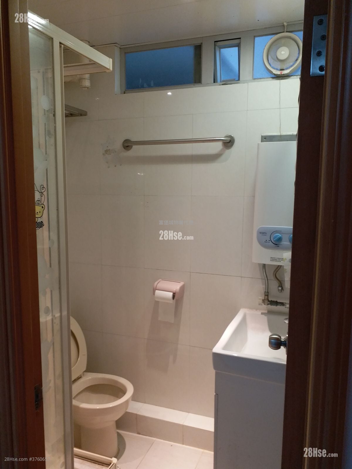 Kwong Lam Court Rental 2 Bedrooms , 1 Bathroom 376 ft²