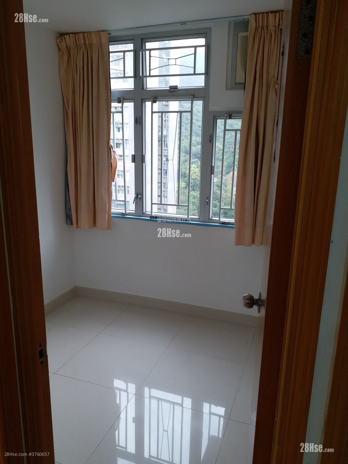Kwong Lam Court Rental 2 Bedrooms , 1 Bathroom 376 ft²