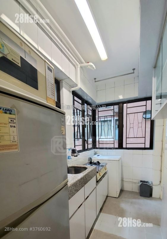 Losion Villa Sell 2 Bedrooms 470 ft²