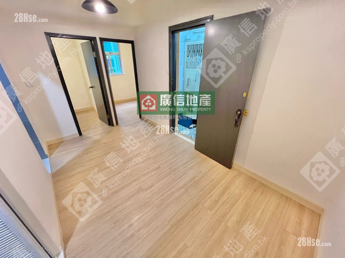 Cherry Mansion Sell 2 Bedrooms , 1 Bathroom 286 ft²