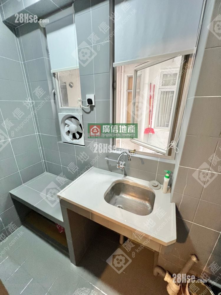 Cherry Mansion Sell 2 Bedrooms , 1 Bathroom 286 ft²