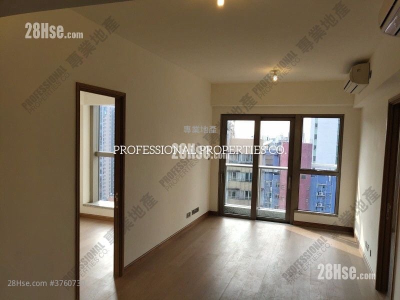 My Central Sell 2 Bedrooms , 2 Bathrooms 674 ft²