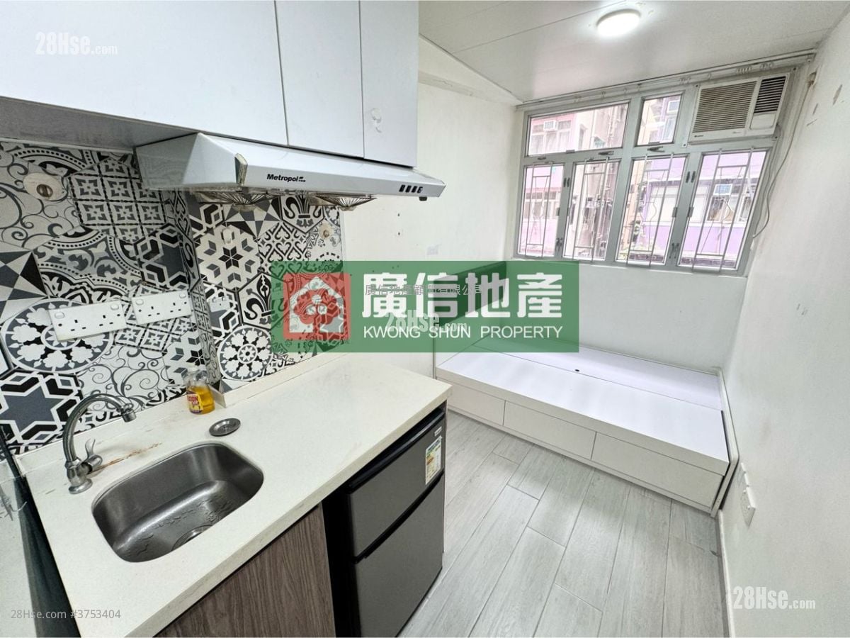 廣富大廈 租盤 開放式間隔 , 1 浴室 120 平方呎