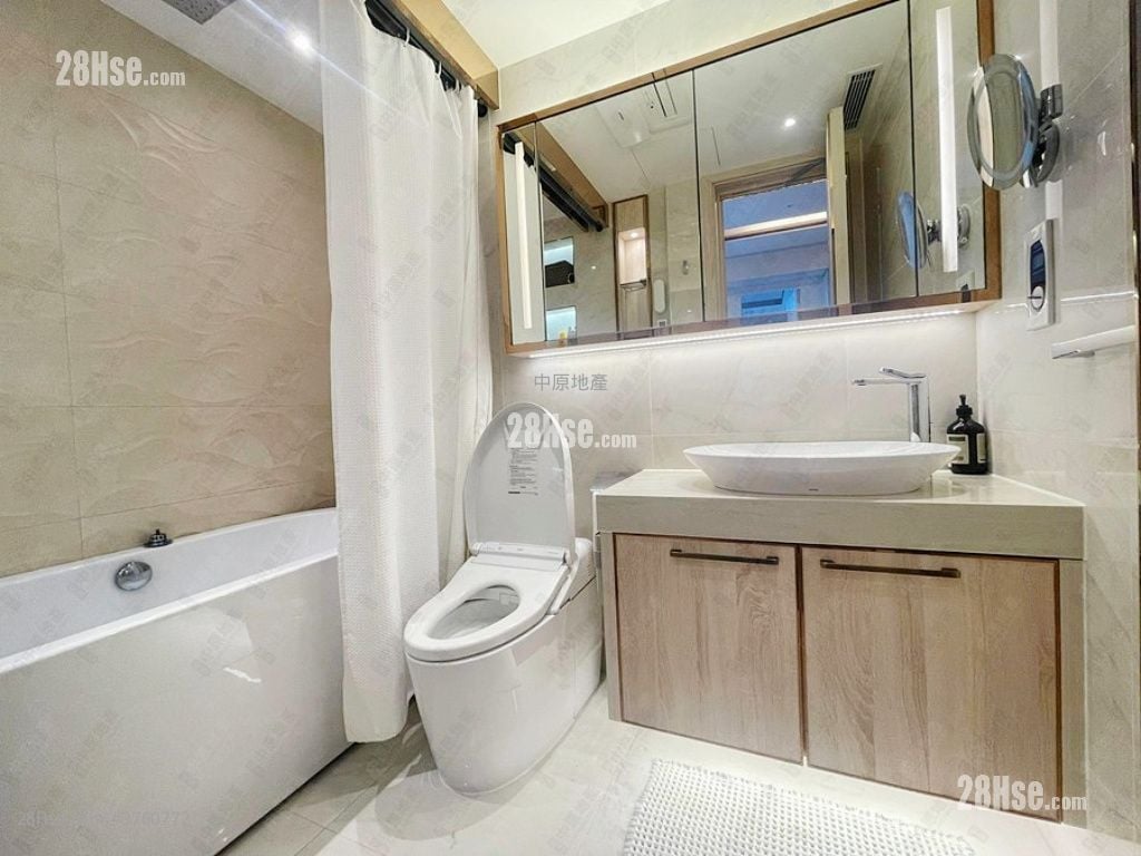 Ocean Pride Sell 2 Bedrooms , 1 Bathroom 530 ft²