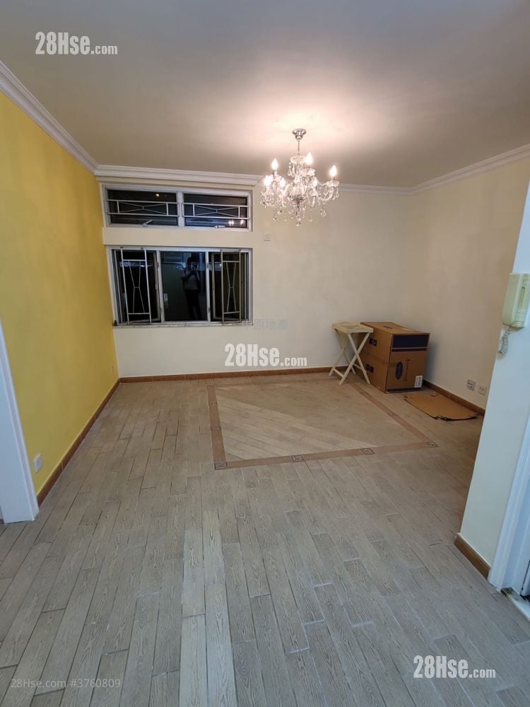 新葵兴花园 售盘 3 房 , 1 浴室 570 平方尺