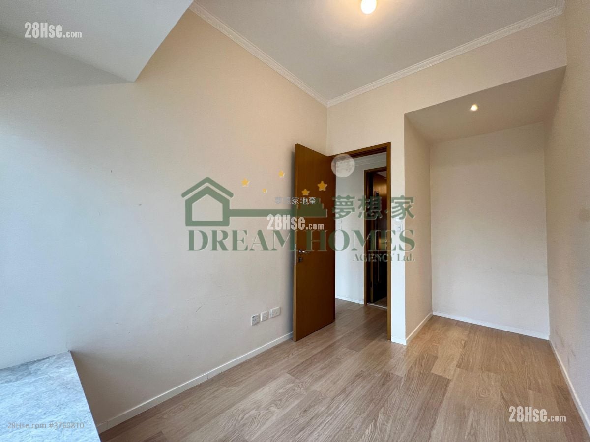 The Nova Sell 2 Bedrooms , 1 Bathroom 497 ft²