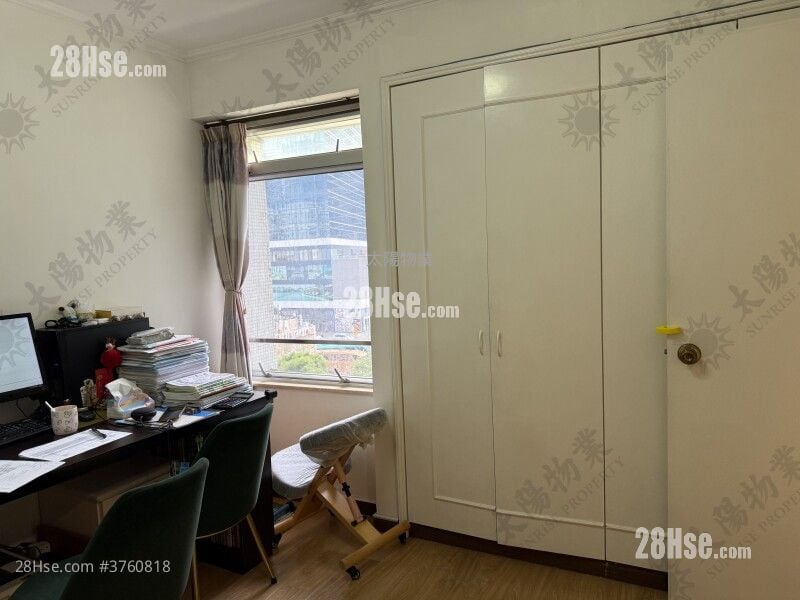 Whampoa Garden Sell 3 Bedrooms 825 ft²