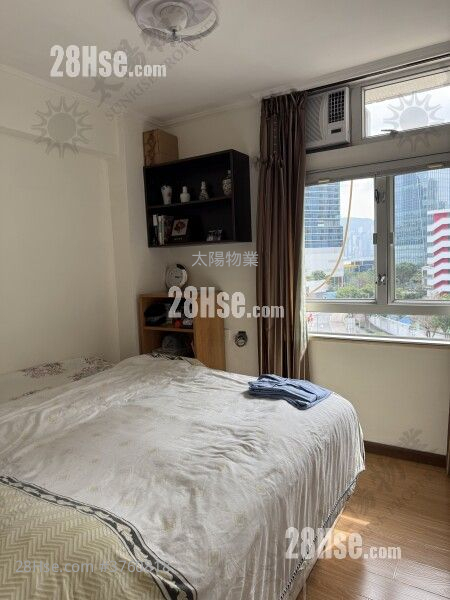 Whampoa Garden Sell 3 Bedrooms 825 ft²
