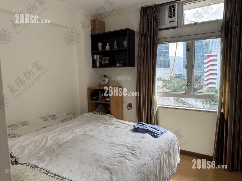 Whampoa Garden Sell 3 Bedrooms 825 ft²