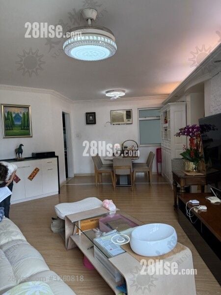 Whampoa Garden Sell 3 Bedrooms 825 ft²