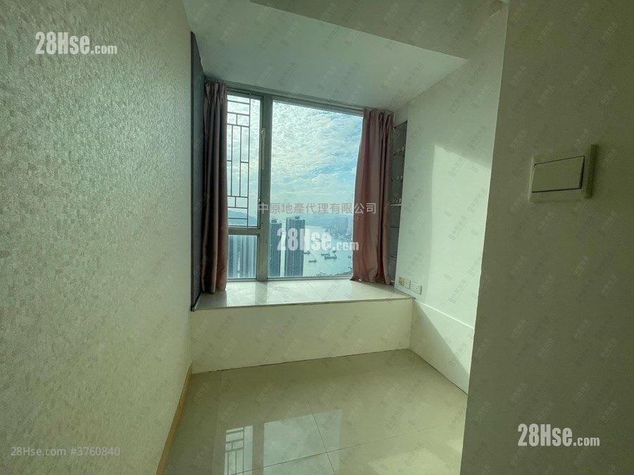 Indihome Sell 2 Bedrooms , 1 Bathroom 424 ft²