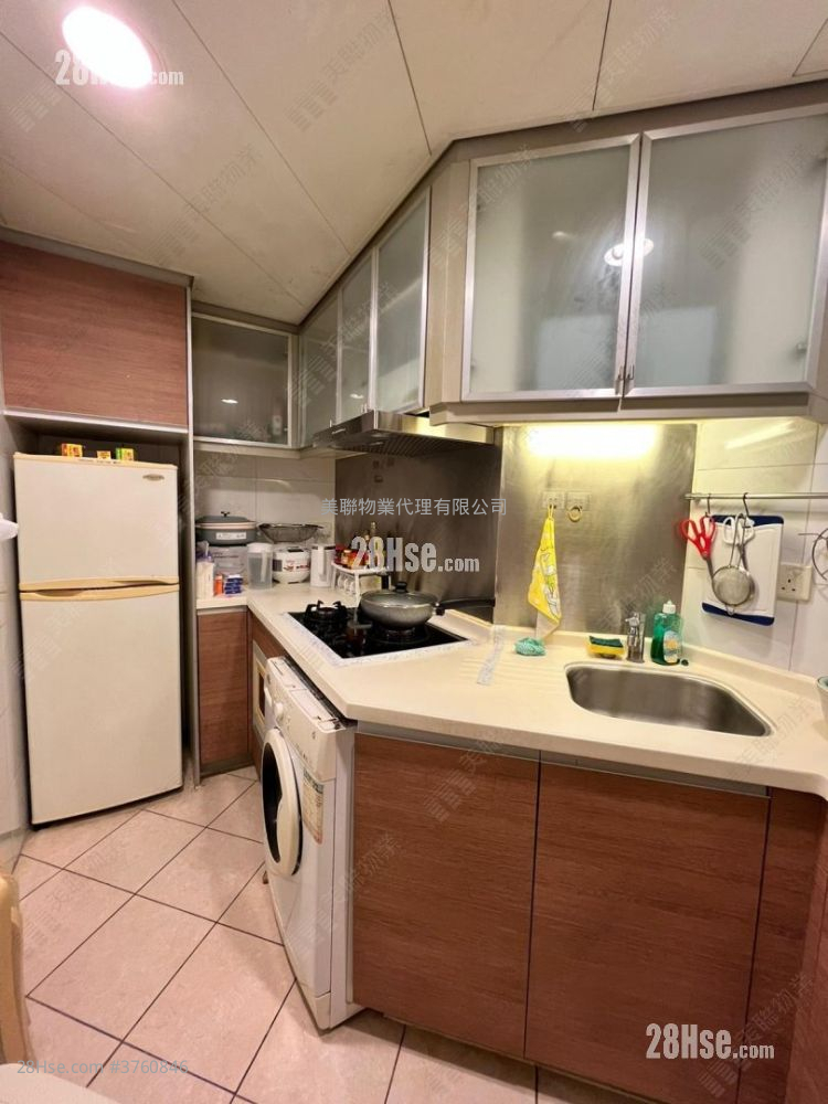 Indihome Sell 1 Bedroom 312 ft²