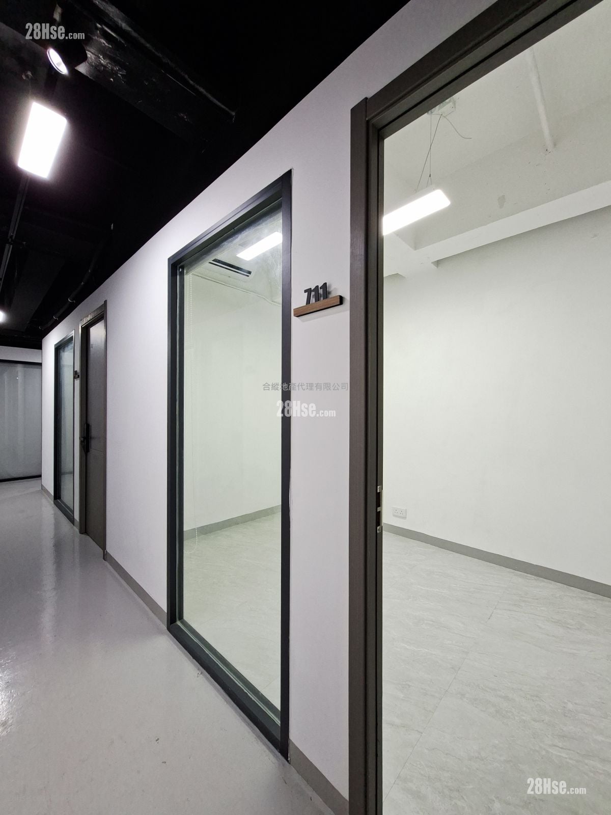 致乐工业大厦 租盘 3 房 , 2 厕所