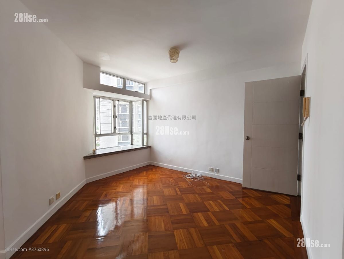 嘉湖山庄 售盘 2 房 , 1 浴室 442 平方尺