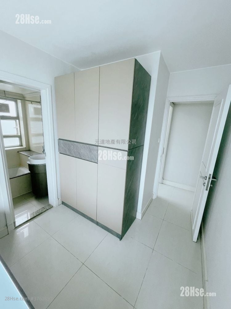 Caribbean Coast Sell 3 Bedrooms , 2 Bathrooms 749 ft²