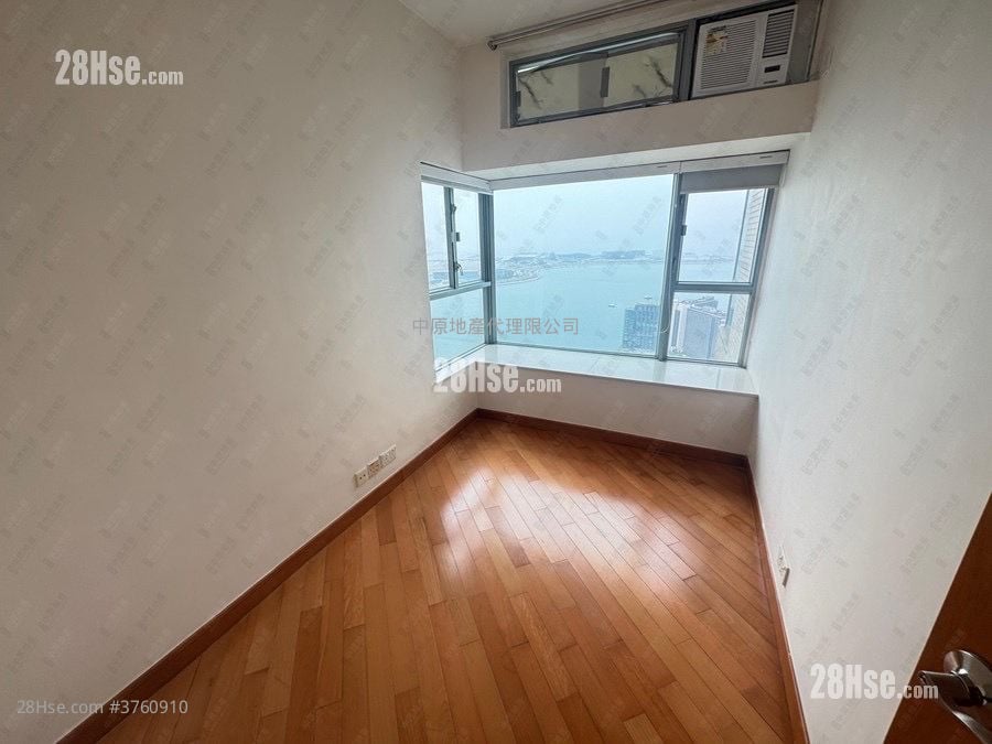 Coastal Skyline Sell 4 Bedrooms 911 ft²