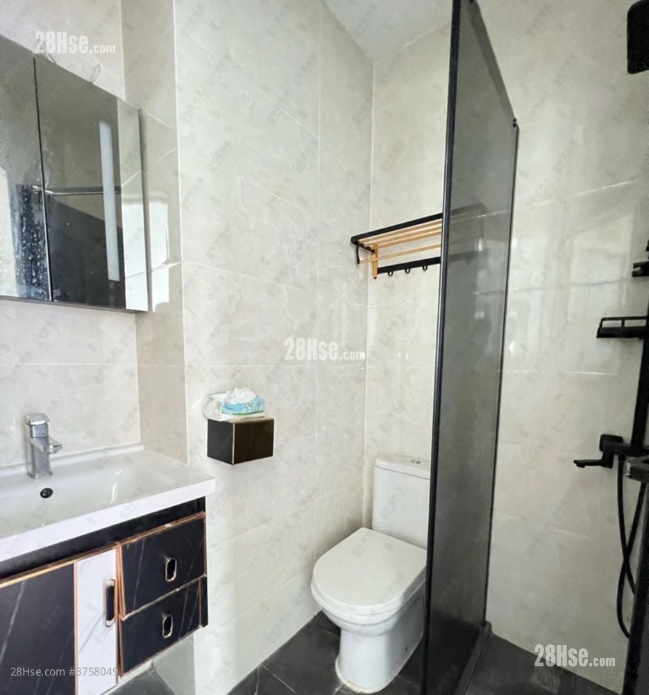 名御 租盘 3 房 , 2 浴室 730 平方尺