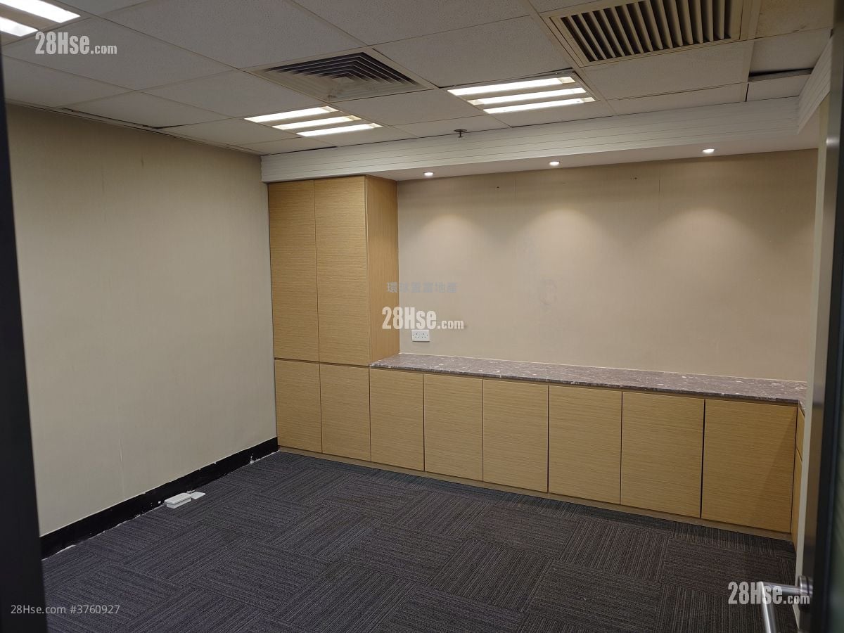 时代中心 租盘 2,500 平方尺