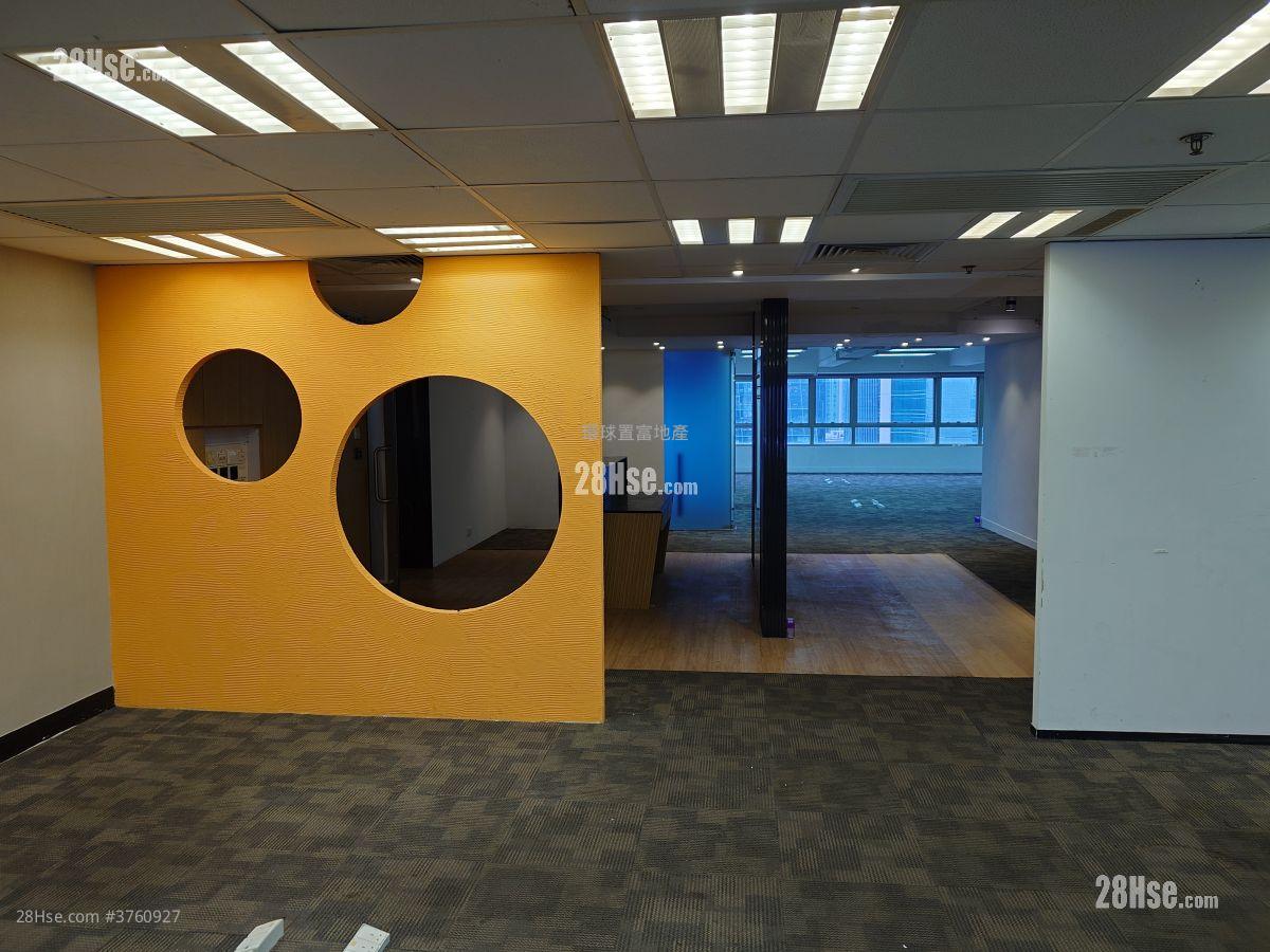 时代中心 租盘 2,500 平方尺