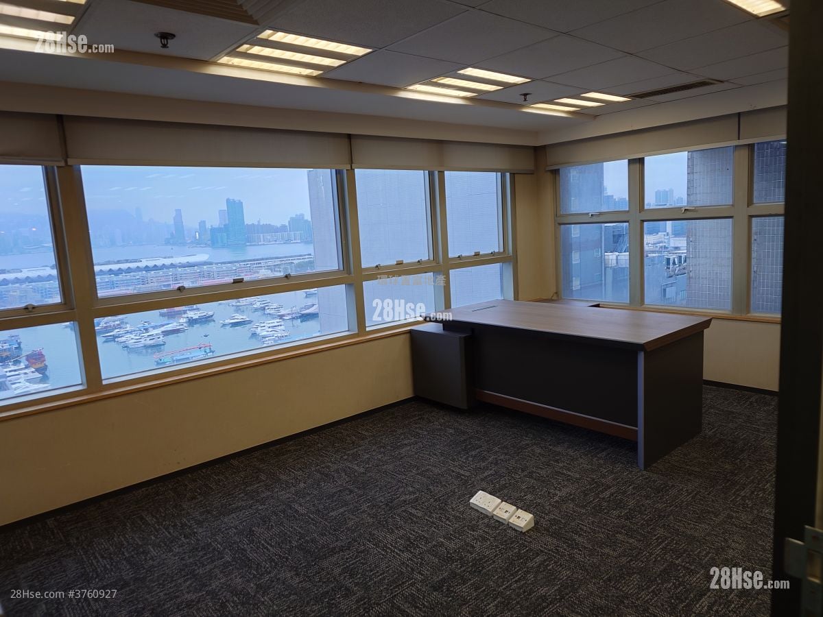 时代中心 租盘 2,500 平方尺