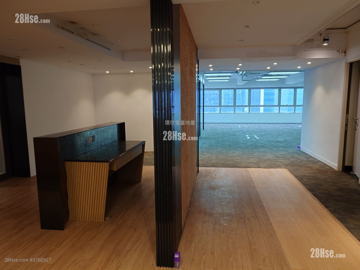 时代中心 租盘 2,500 平方尺