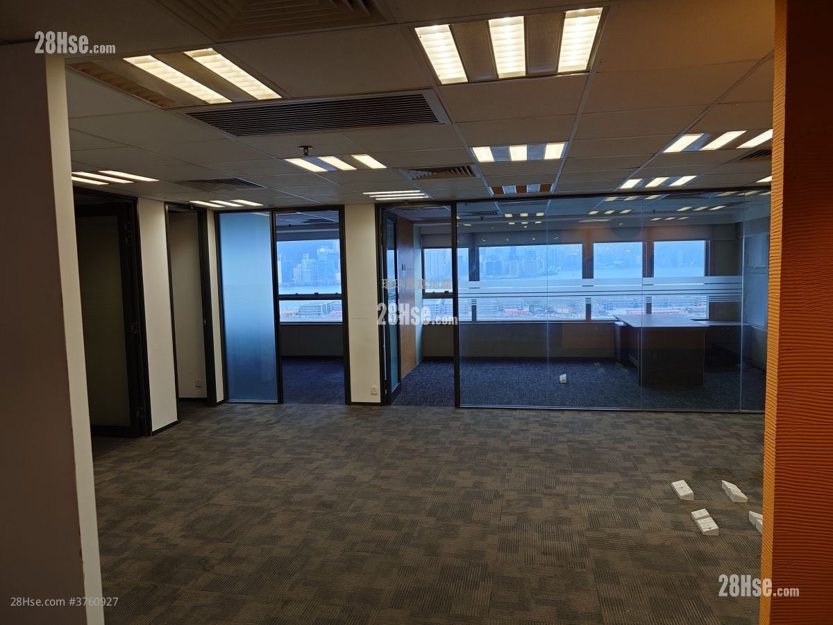 时代中心 租盘 2,500 平方尺