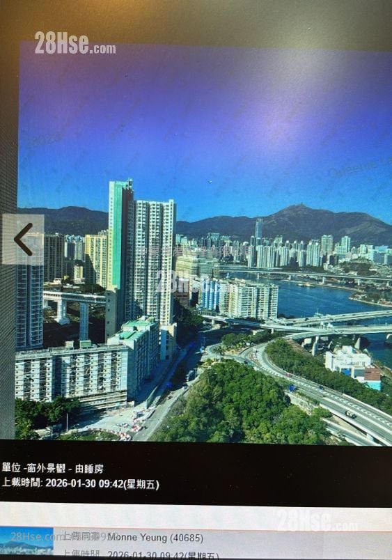 Rambler Crest Sell 2 Bedrooms , 1 Bathroom 451 ft²