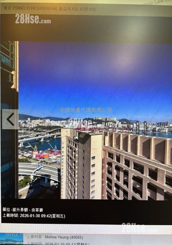 Rambler Crest Sell 2 Bedrooms , 1 Bathroom 451 ft²