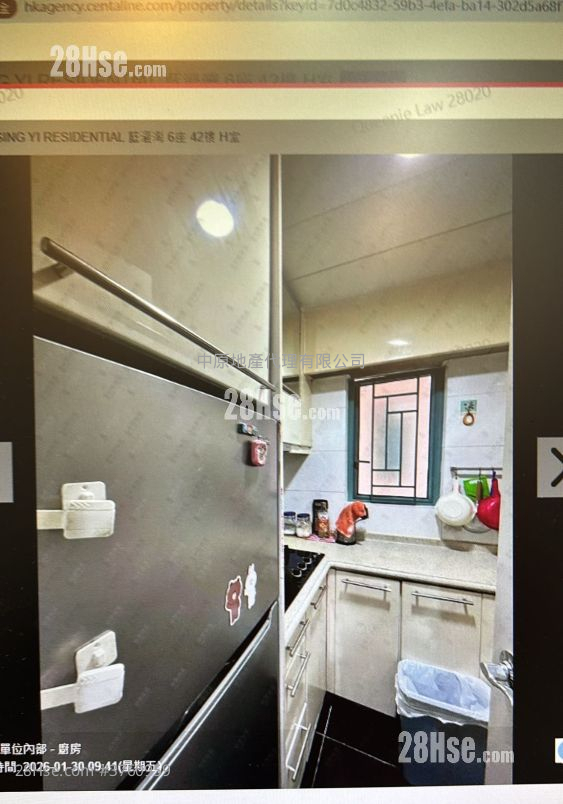 Rambler Crest Sell 2 Bedrooms , 1 Bathroom 451 ft²