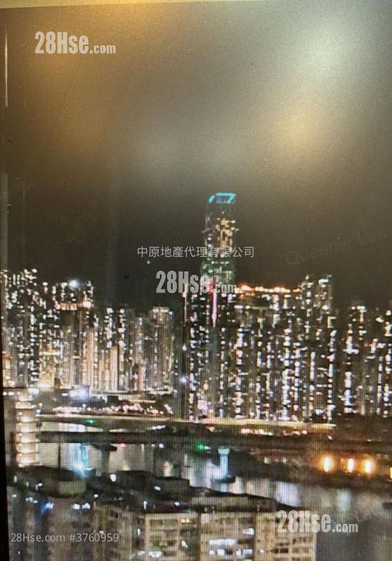 Rambler Crest Sell 2 Bedrooms , 1 Bathroom 451 ft²