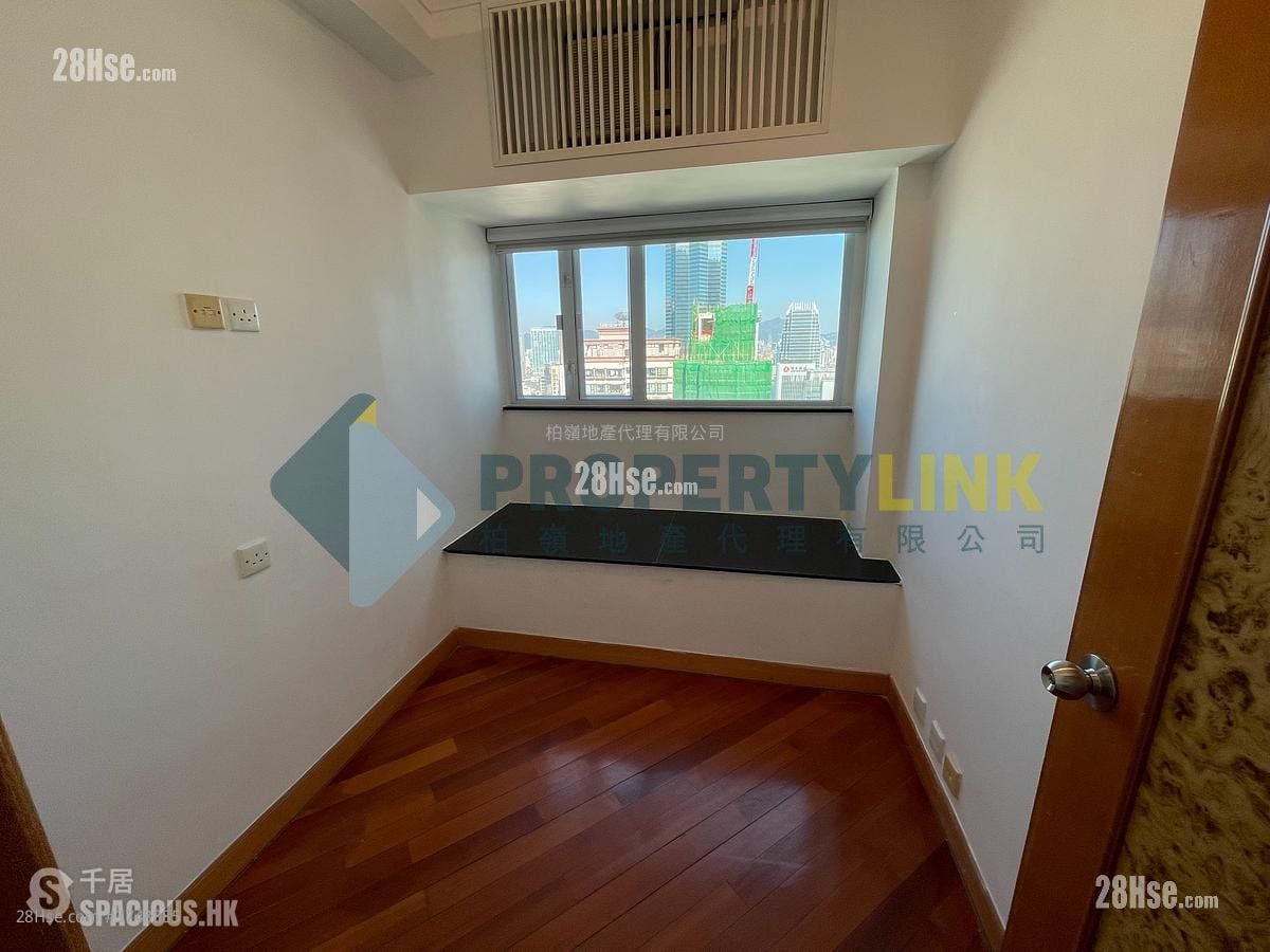 The Rednaxela Rental 2 Bedrooms , 2 Bathrooms 671 ft²