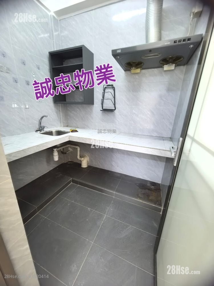 唐楼 租盘 2 房 , 2 厕所