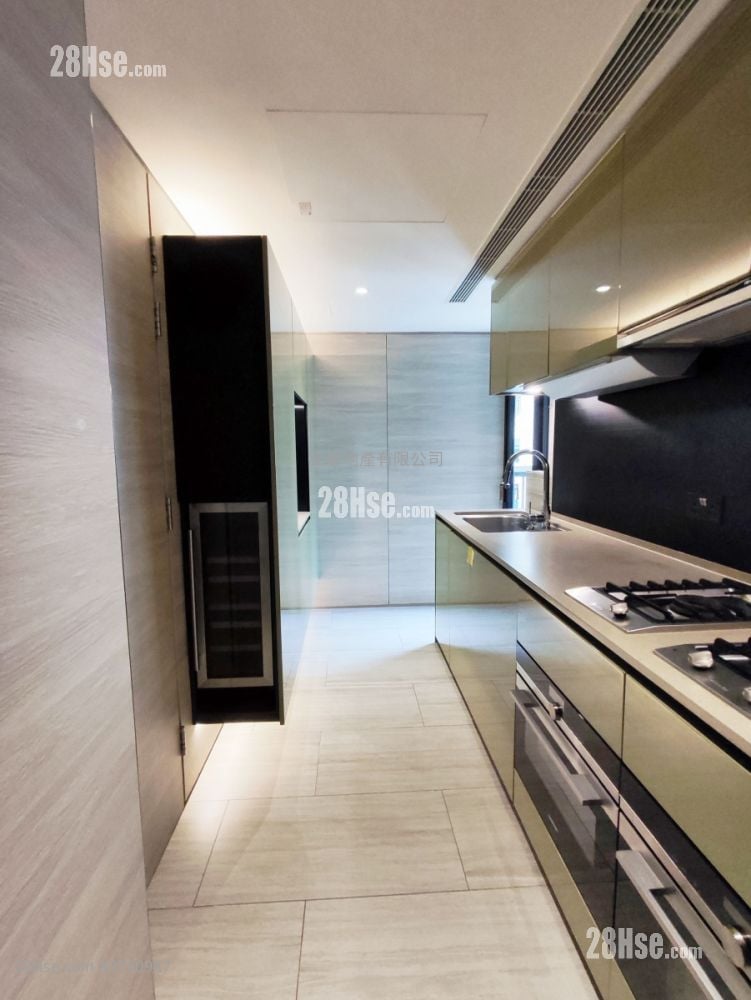 柏蔚山 租盘 4 房 , 3 浴室 909 平方尺