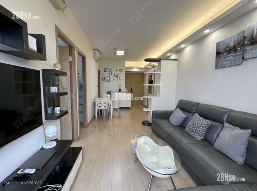 厅: 迎海 售盘 3 房 , 2 浴室 799 平方尺