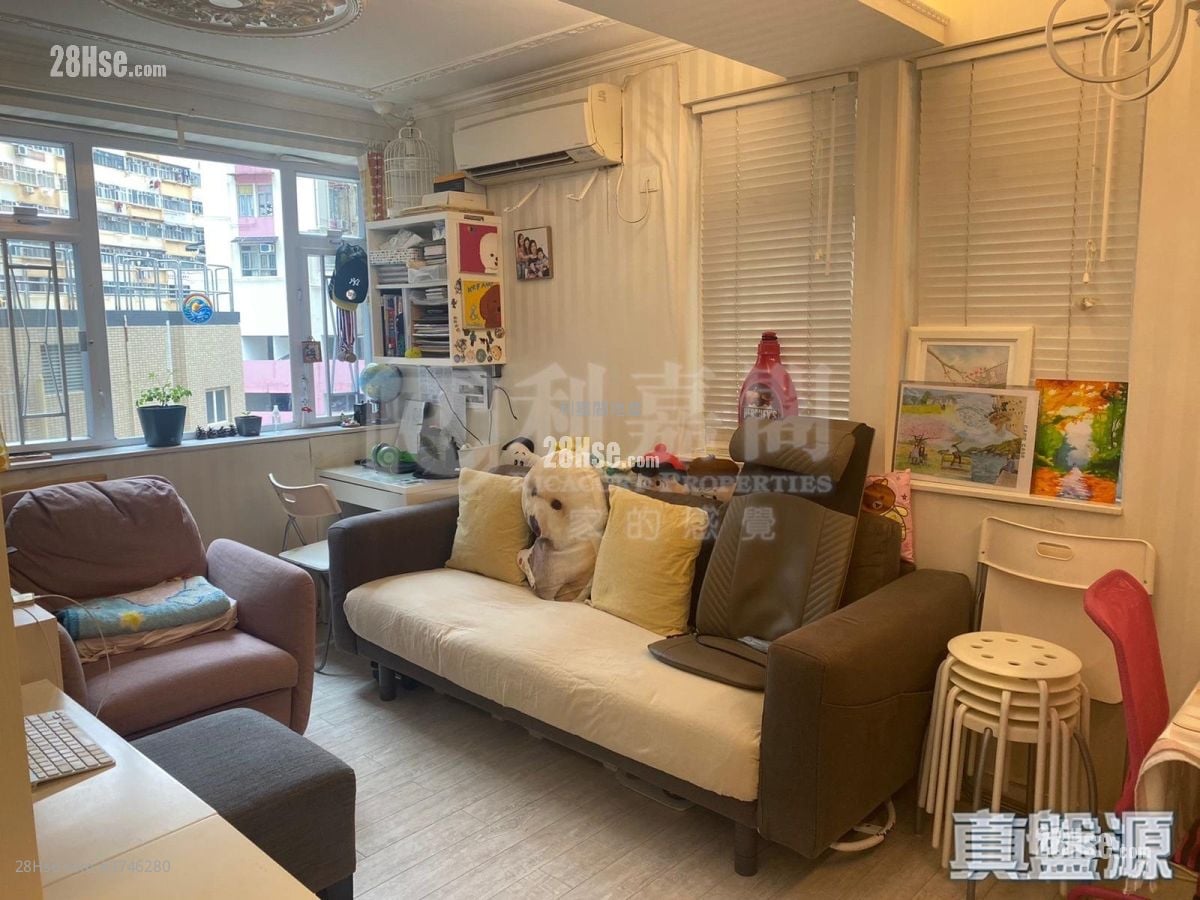 Kwong Chiu Terrace Sell 2 Bedrooms 550 ft²