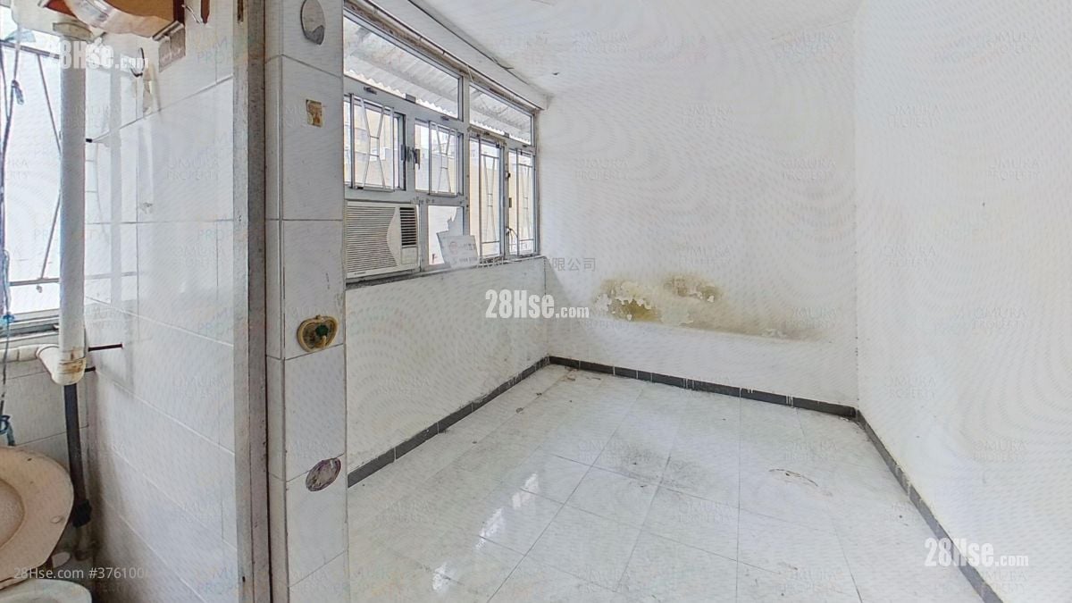 Kwai Dao Building Sell 5+ Bedrooms , 5+ Bathrooms 283 ft²